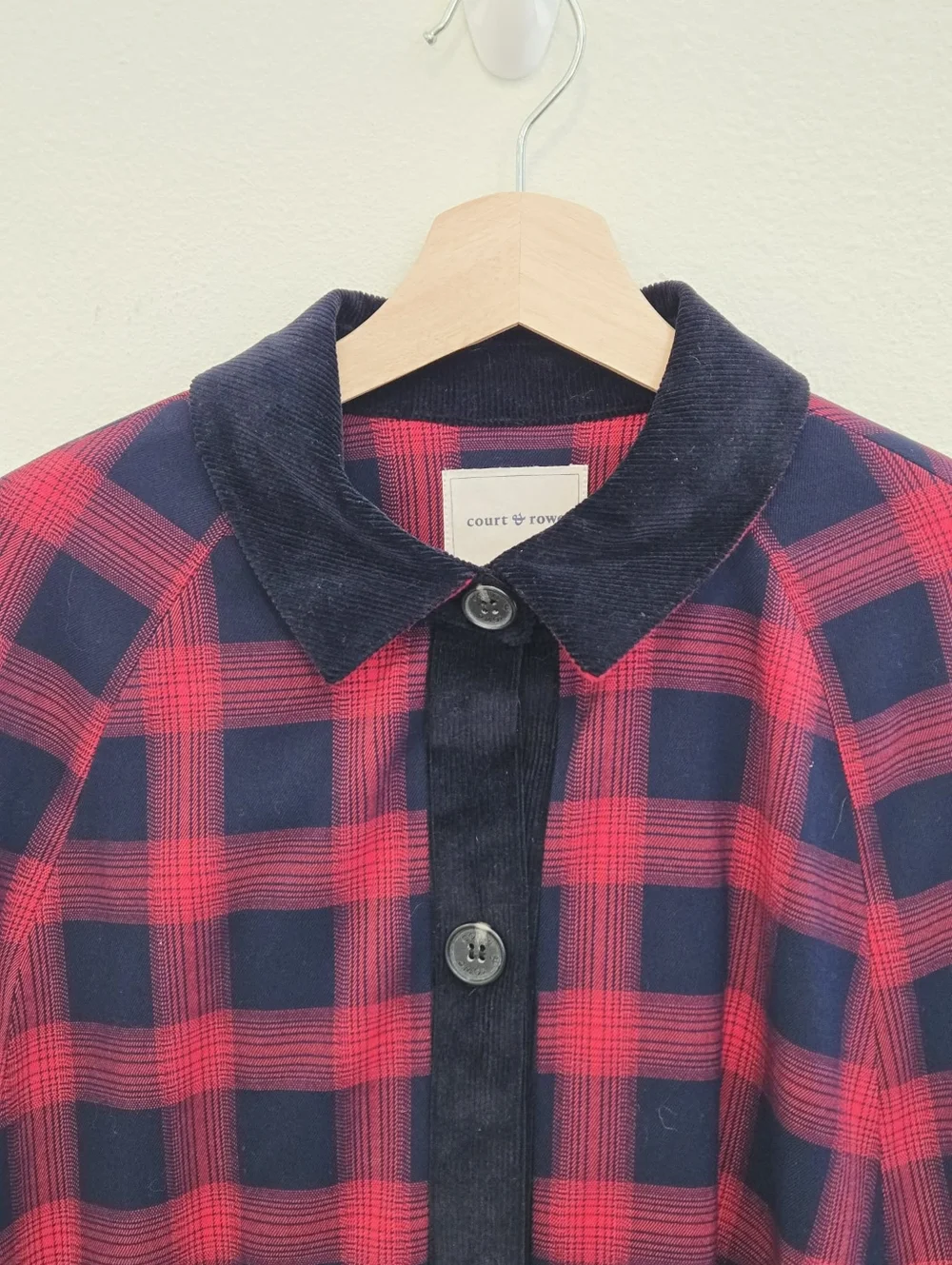 NEW COURT AND ROWE Shadow Plaid Belle Noel Poncho XS NWT ACADEMIA - Picture 7 of 11